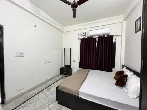 Sarnath Apartment | Sandhya Niwas