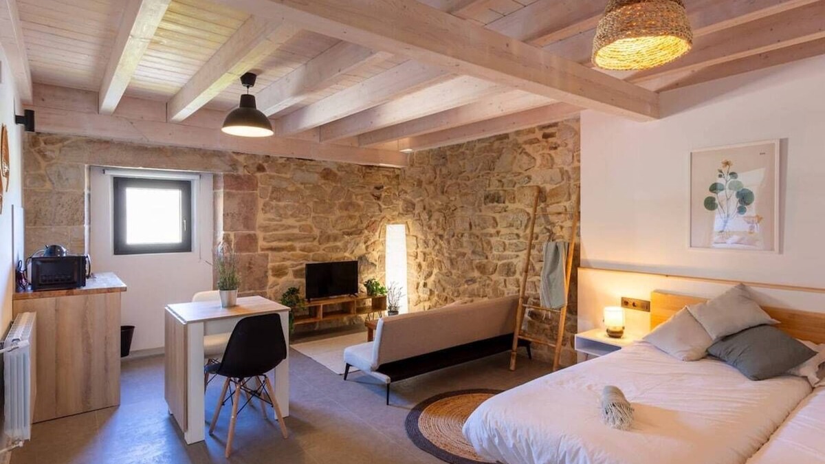 Villafufre Other | Sandoñana · by Wehomes · Old Palace Lodge DB5