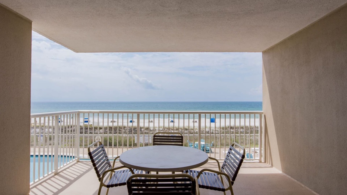 Ono Island Condo | Sandy Key 235 Second floor -Beachfront view -NO HASSLE CHECK OUT