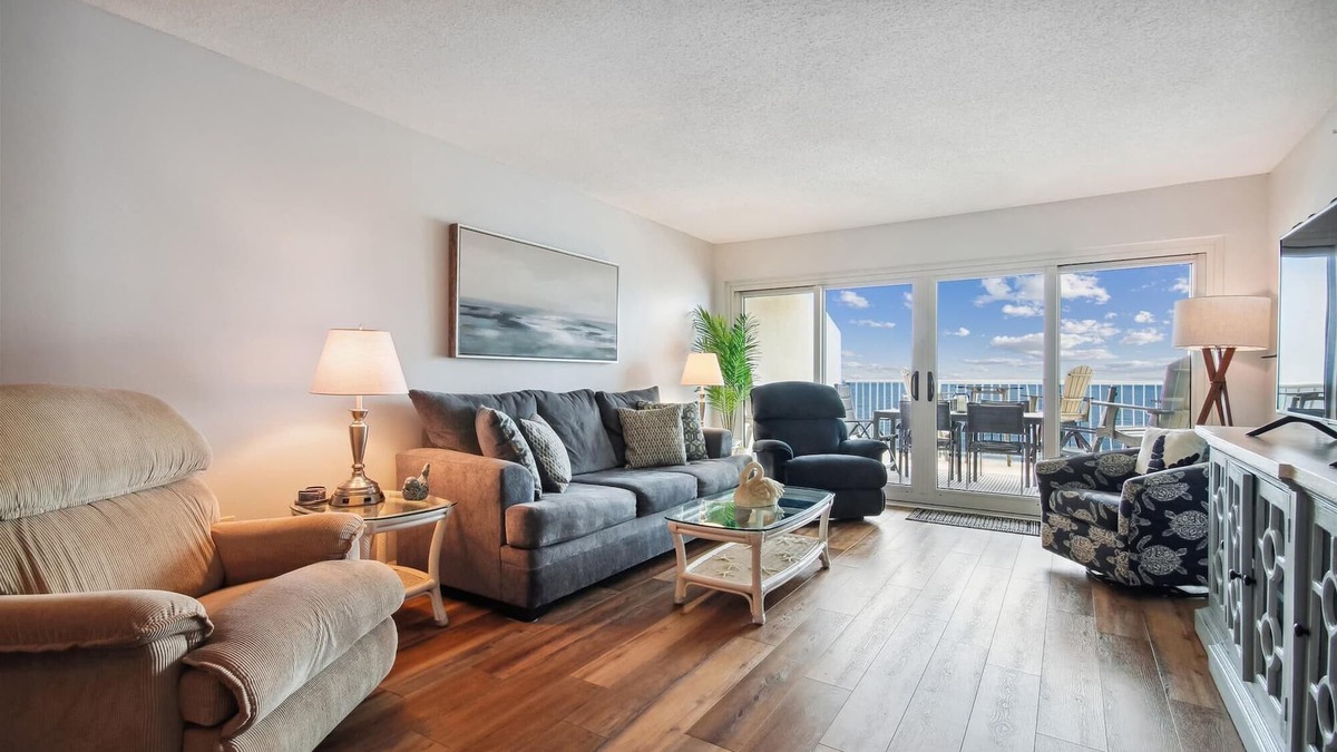 Ono Island Condo | Sandy Key 812 -8th floor -Beachfront view -NO HASSLE CHECK OUT