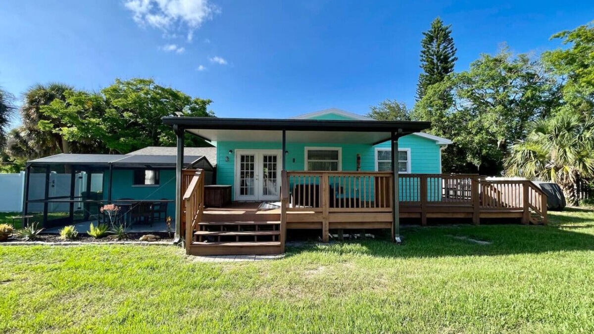 Cocoa House | Sandy Lane near Kennedy Space Center