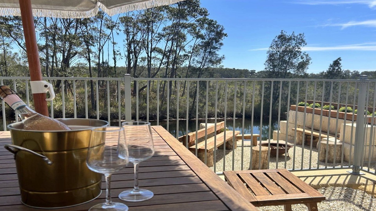 Sussex Inlet House | Sandy Quays - Stunning Waterfront Property