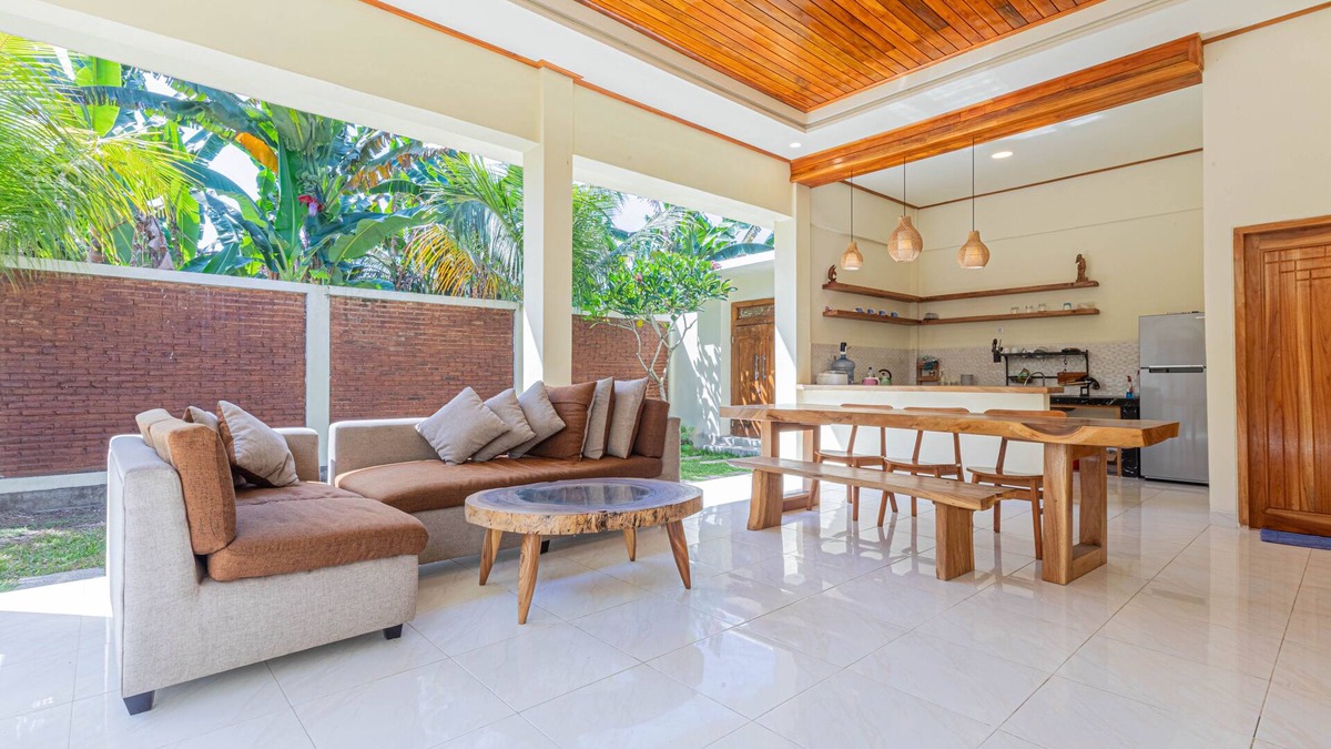 Mendoyo Villa | Sandz House