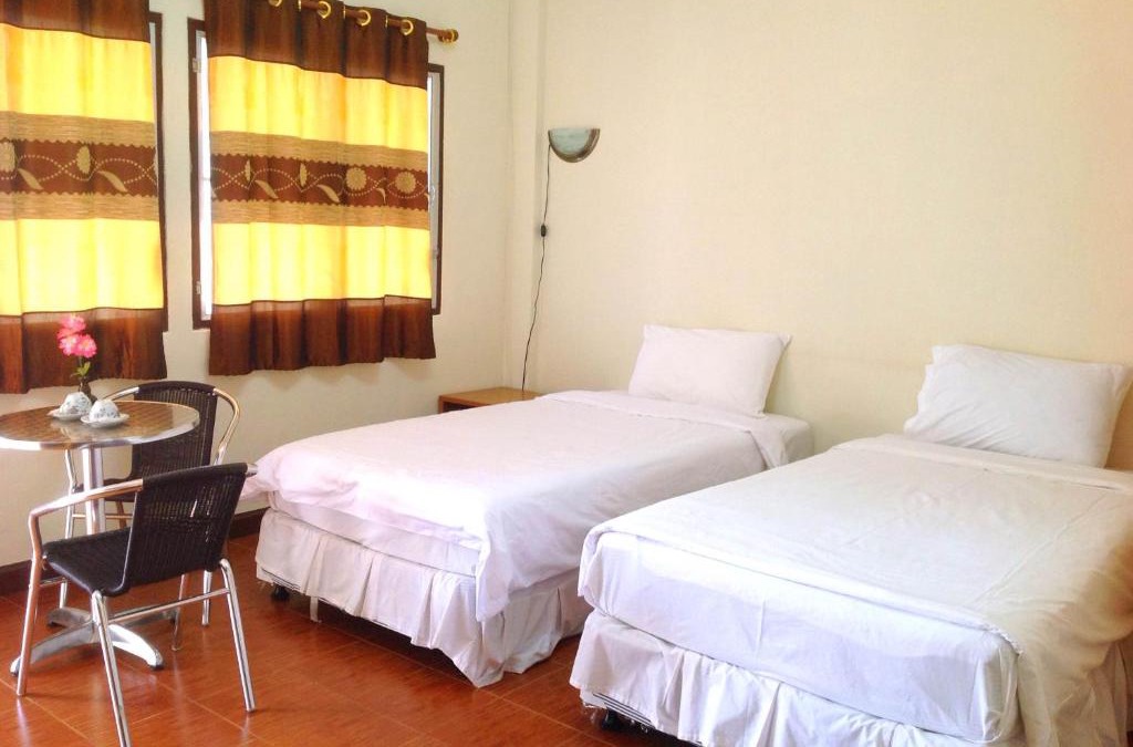 Mae Chaem Hotel | Sangthong Building