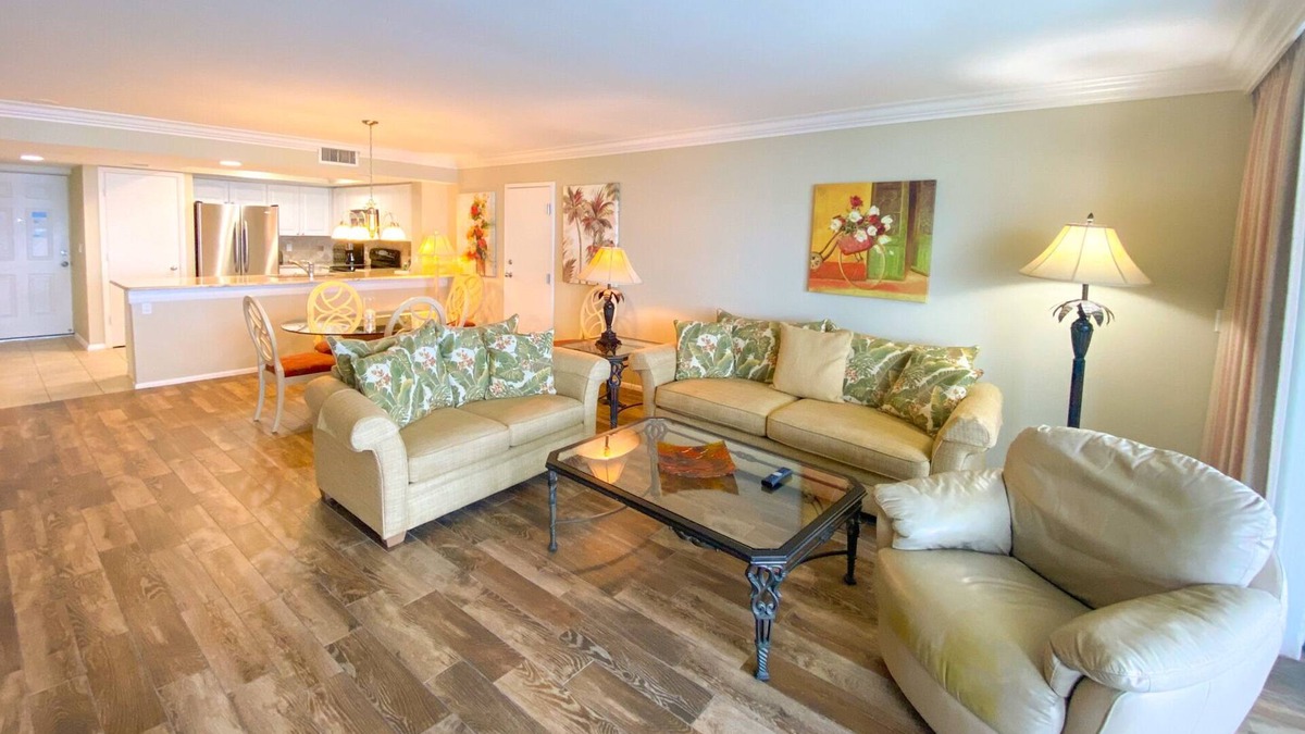 Punta Rassa Condo | Sanibel Harbour Resort: Bay View Tower 1036 Beachfront vacation retreat overlooking the water