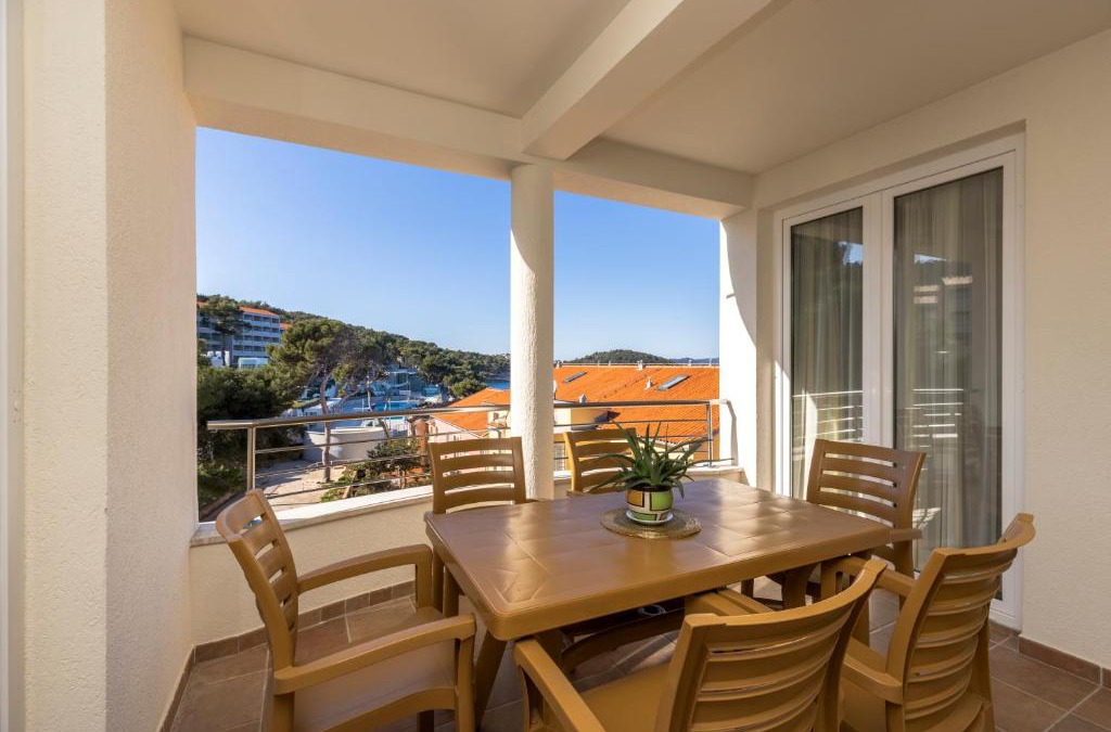 Veli Losinj Apartment | Sanpier Apartments