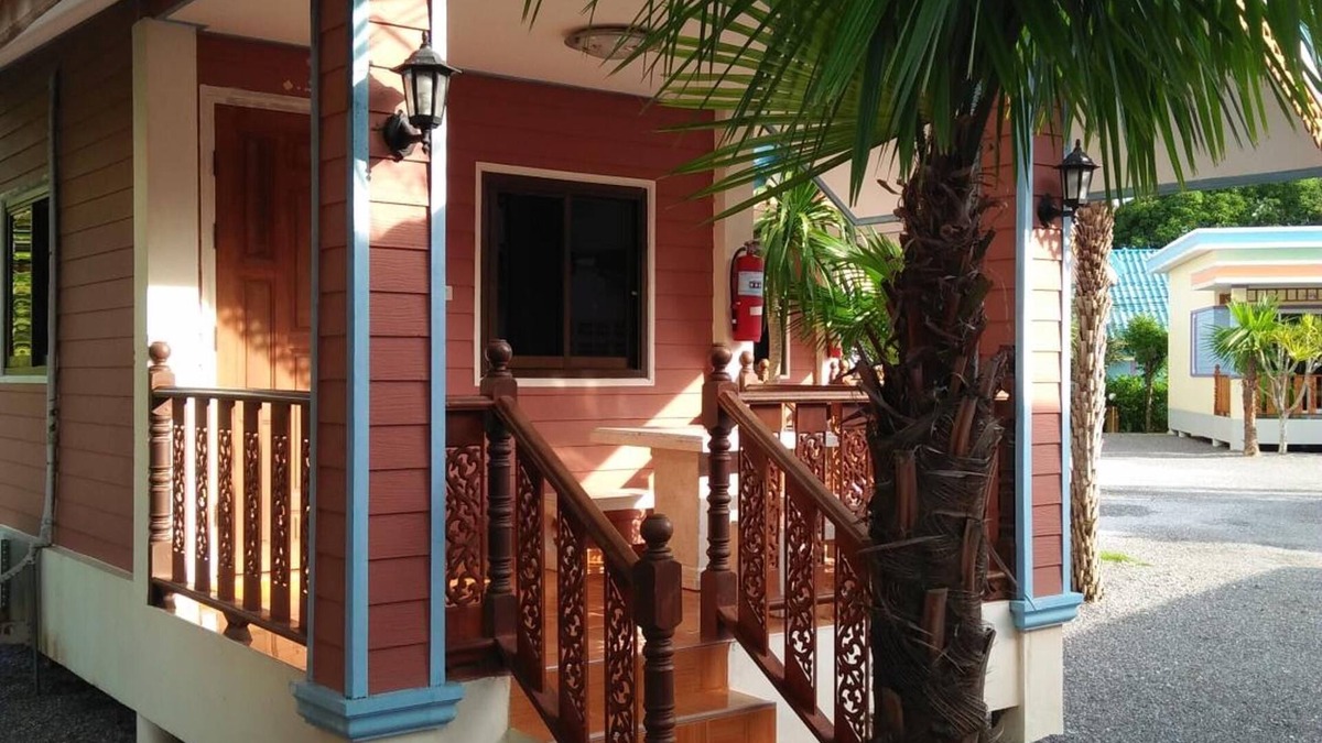 Khlong Khut Hotel | Sansook Resort