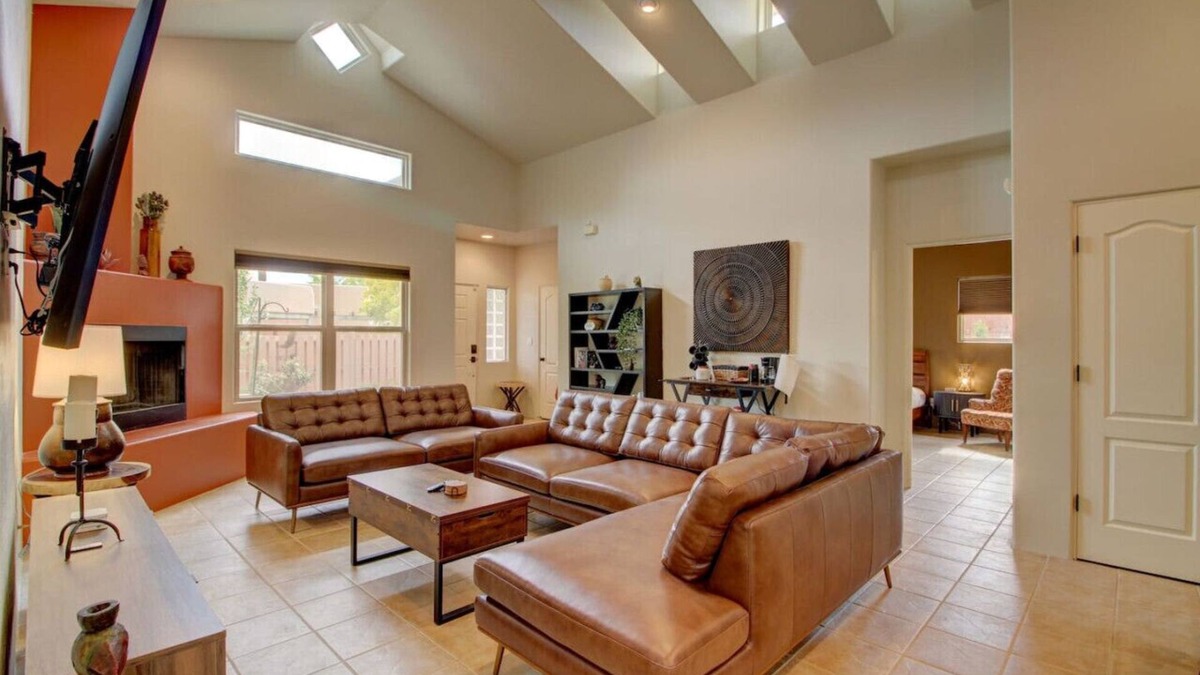 Santa Fe House | Santa Fe Home|Private Yard|Great for Groups