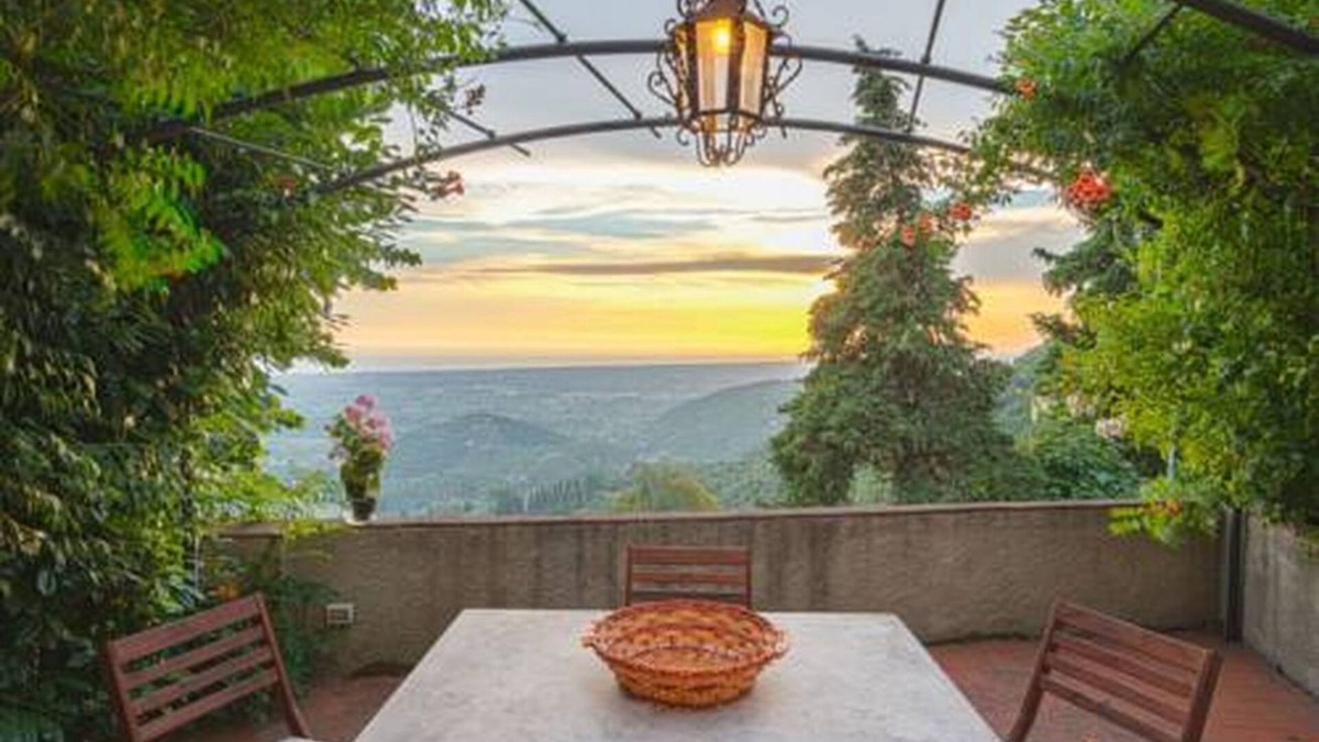 Santa Lucia House | Santa Lucia Suite, apartment with lovely view over the shore