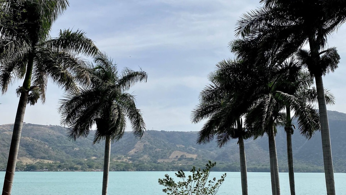 La Laguna Hotel | Santa María Resort