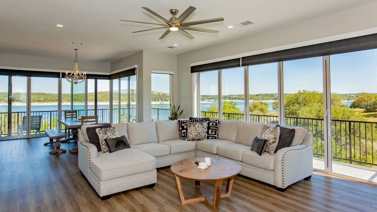 Point Venture House | Santana, Lake Travis Lakefront Paradise