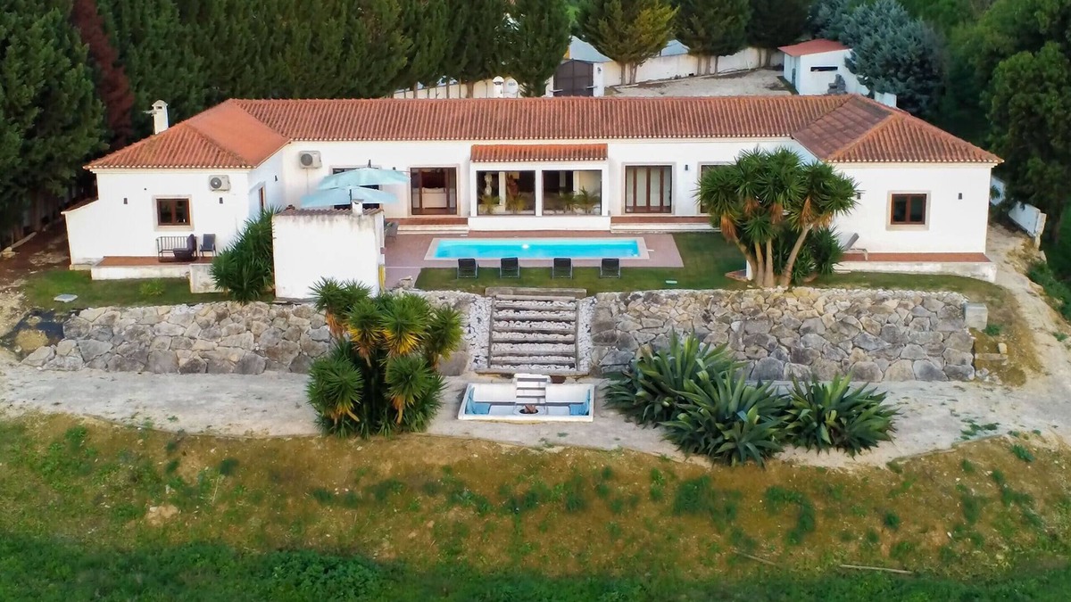 Mocarria Villa | Santarém Private Pool Sauna&Gym Villa