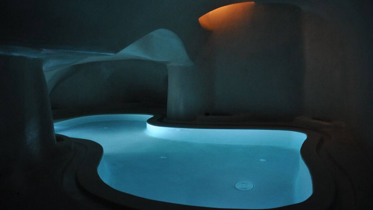 Pyrgos House | Santorini Mayia Cave House and Pool