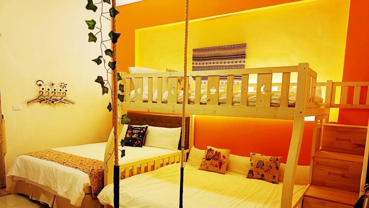 Zhiben House | Santorini Music Family B&B