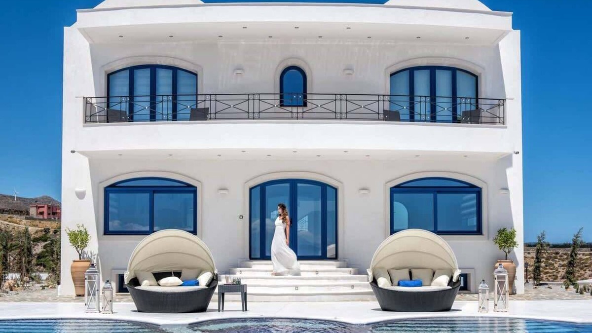 Agia Pelagia House | Santorini Villa – 6BR Sea View Estate with Pool