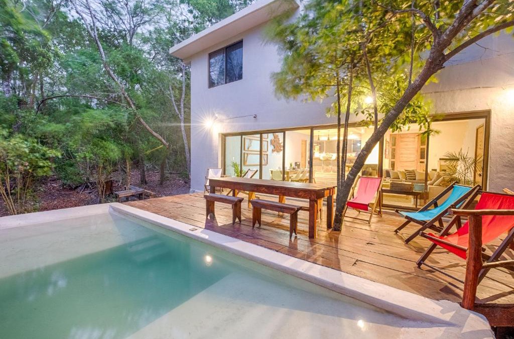 Bacalar House | SANTUARIO SOL LAGOON FRONT 24 PAX 6 br cuartos