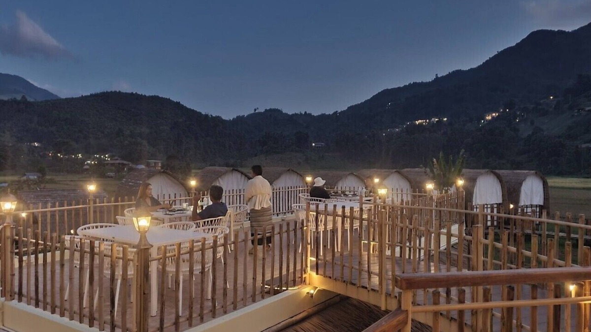 Bo Kluea Hotel | Sapanklangna