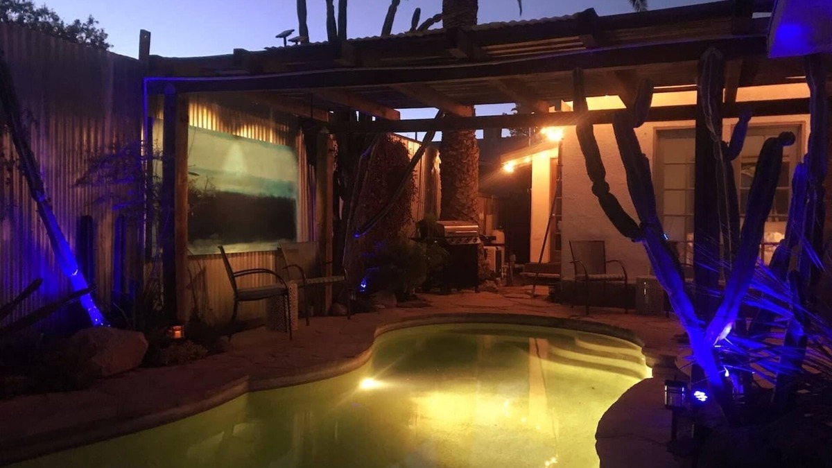 West University House | Sapo Encantador/Heated Pool/Spa/steps to UofA