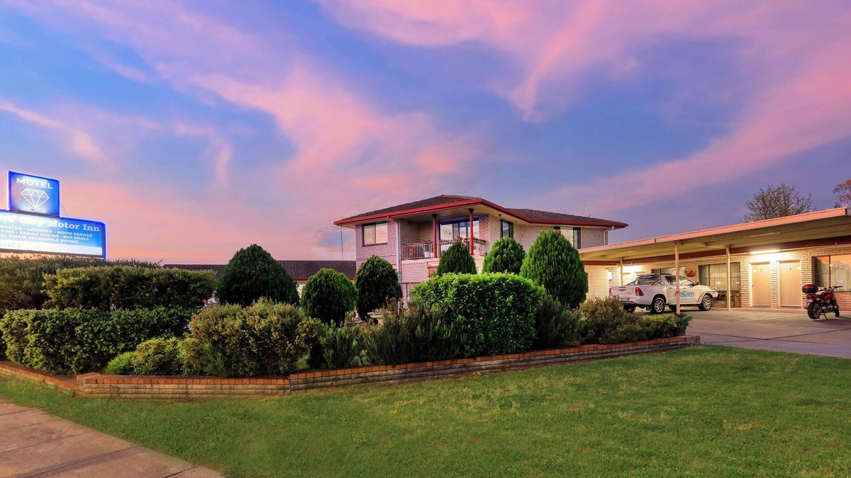 Inverell Hotel | Sapphire City Motor Inn, Inverell
