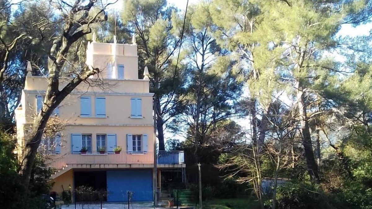 Le Revest-les-Eaux House | Saraillon - LE REVEST LES EAUX