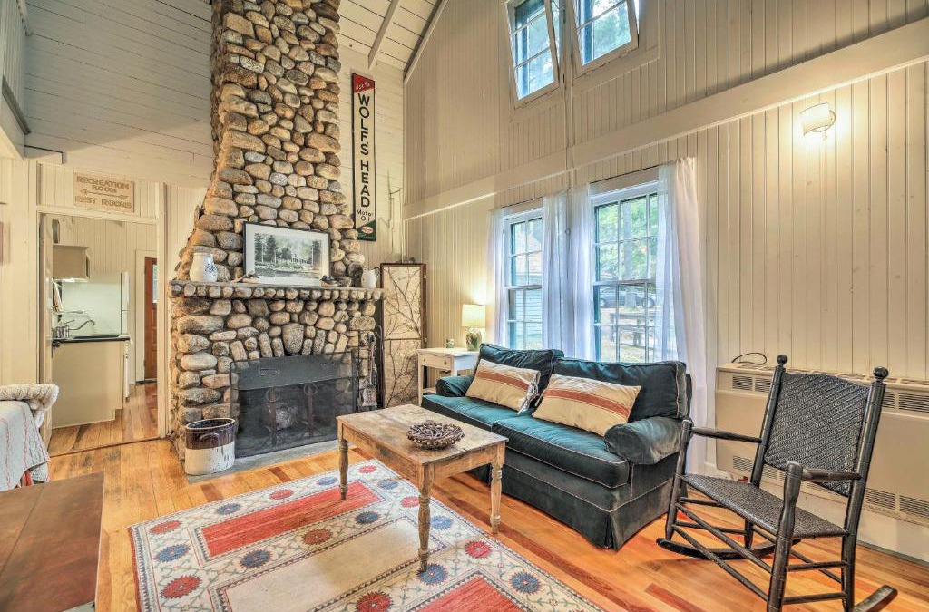 Saranac Lake House | Saranac Lake Cabin with Beach Access