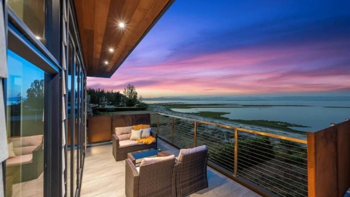 Saratoga Beach House | Saratoga Beach House