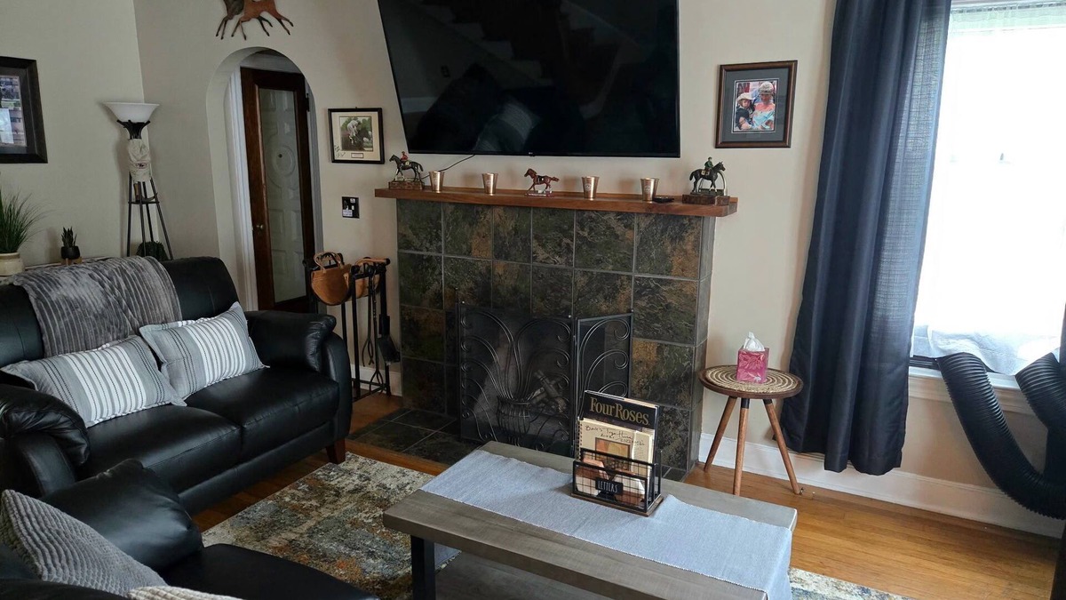 Saratoga Springs House | Saratoga Eastside home - Walking close to Track & SPAC, pet friendly