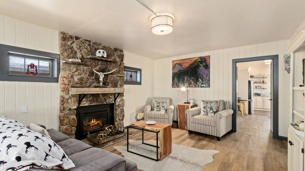 Saratoga House | Saratoga Stage Coach Stop