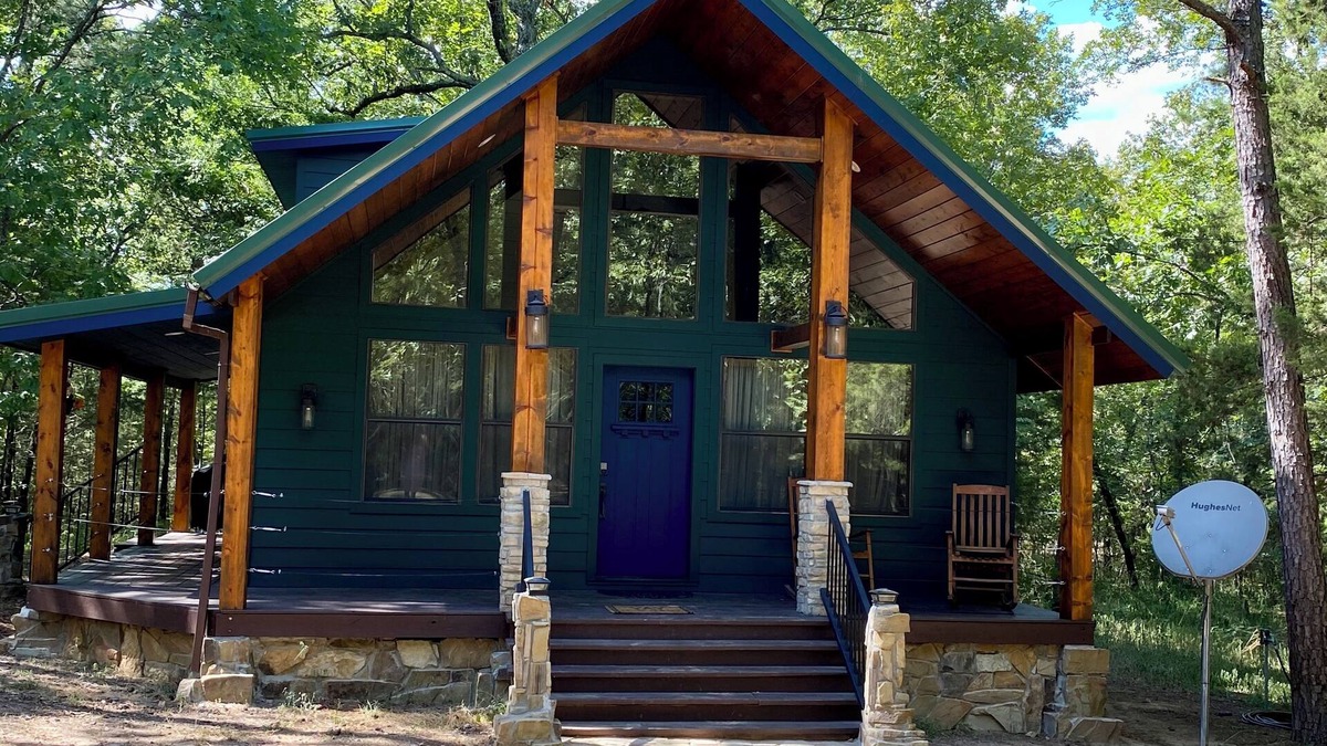 Clayton Cabin | Sardis Lake Cabin Private Campground