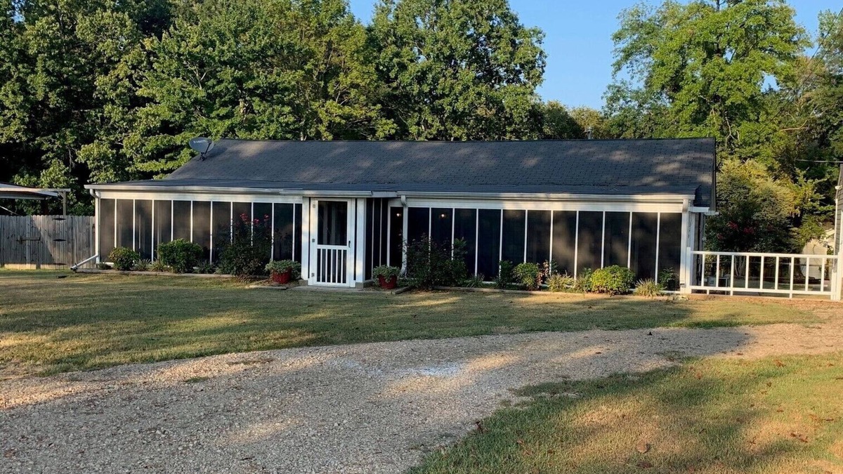 Sardis House | Sardis Lakefront Cabin