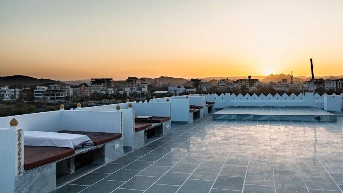 Mali Colony Hotel | Sargam Sadan