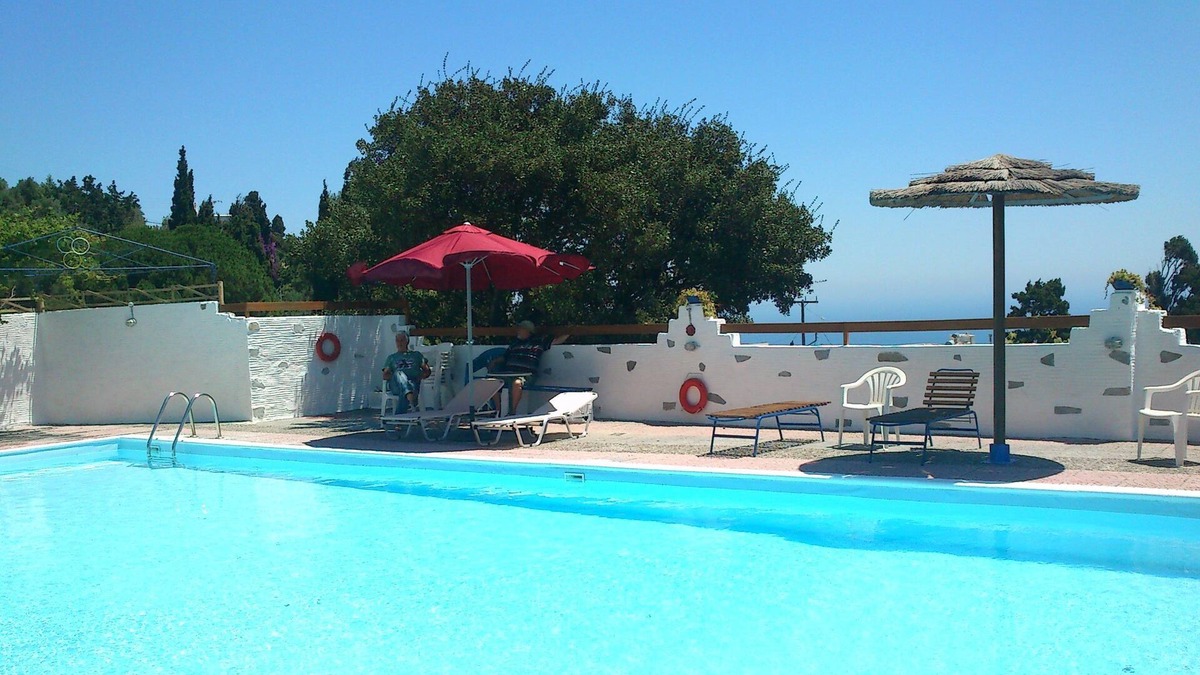 Apikia Hotel | Sariza Spring Hotel