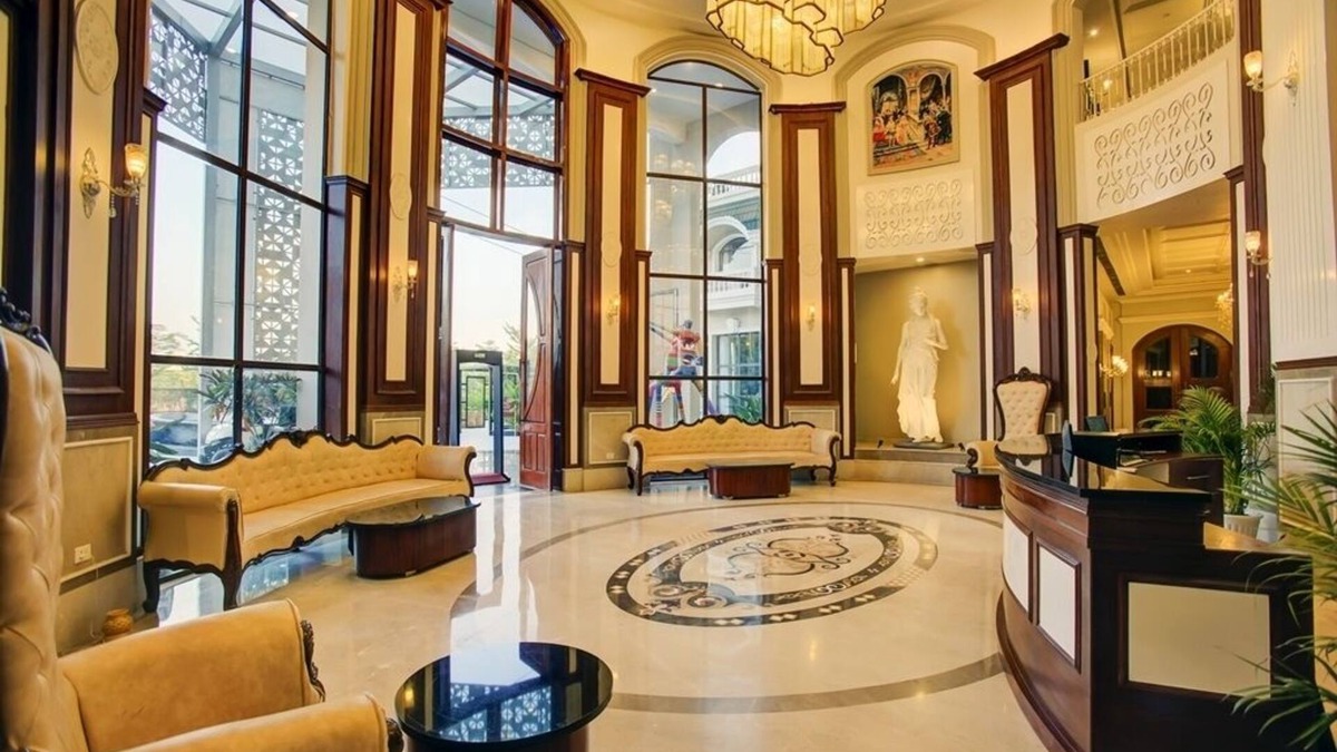 Saharanpur Hotel | Sarovar Portico Saharanpur