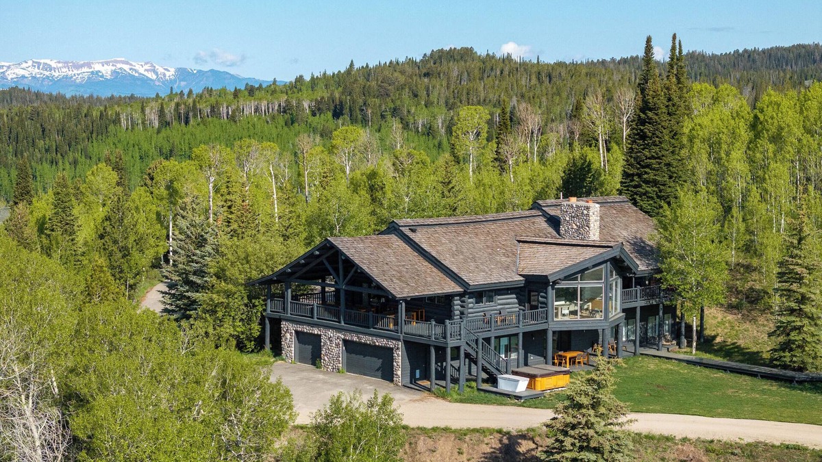 Pinedale Villa | Satchitananda Ranch