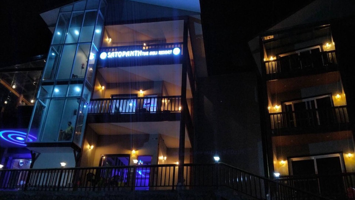 Auli Hotel | Satopanth The Auli Resort