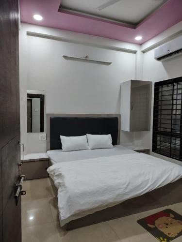 Indore Apartment | Satyabhama Home Stay - Opel - Two BHK