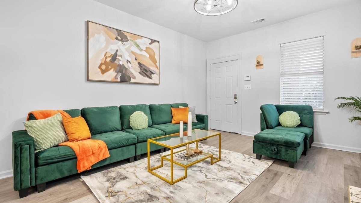 Midtown House | SAV Summer Escape - River St & DT - Free Parking