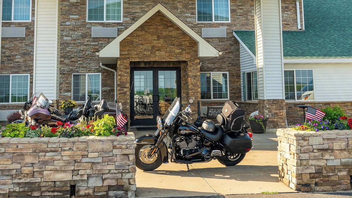 Savanna Hotel | Savanna Inn & Suites