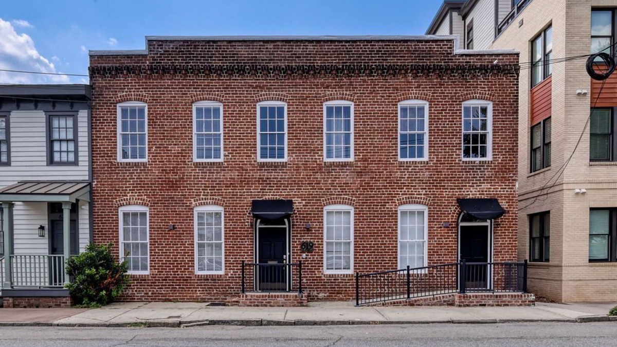 Old West Broad Neighborhood House | Savannah Frederick - 2nd floor