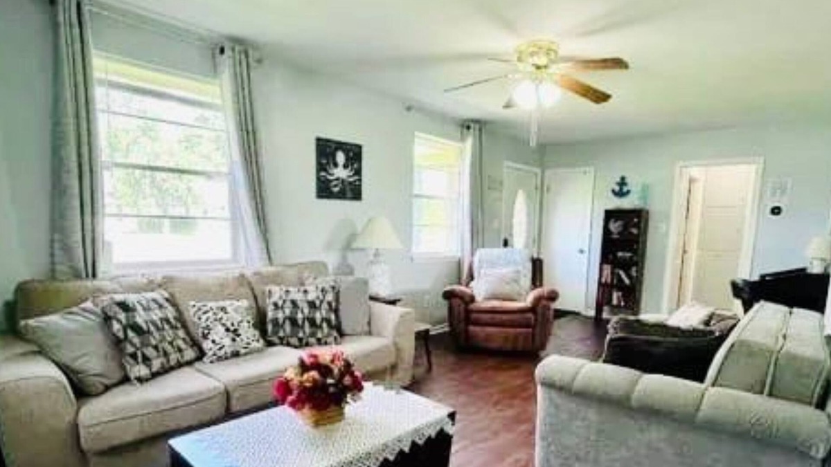 Port Wentworth House | Savannah Home-5 Sleeps- Enmarket Arena, Airport, Downtown, River, Tybee Beach