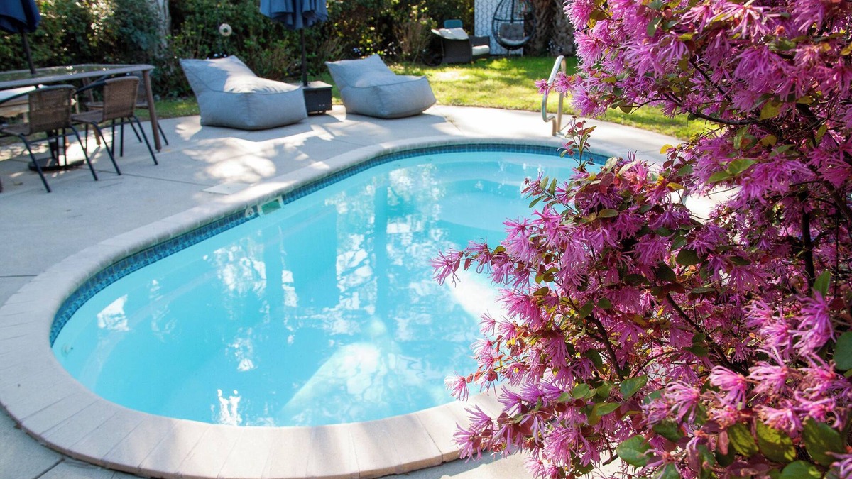 Chatham Crescent House | Savannah Sanctuary Home + small heatable pool, close to all!