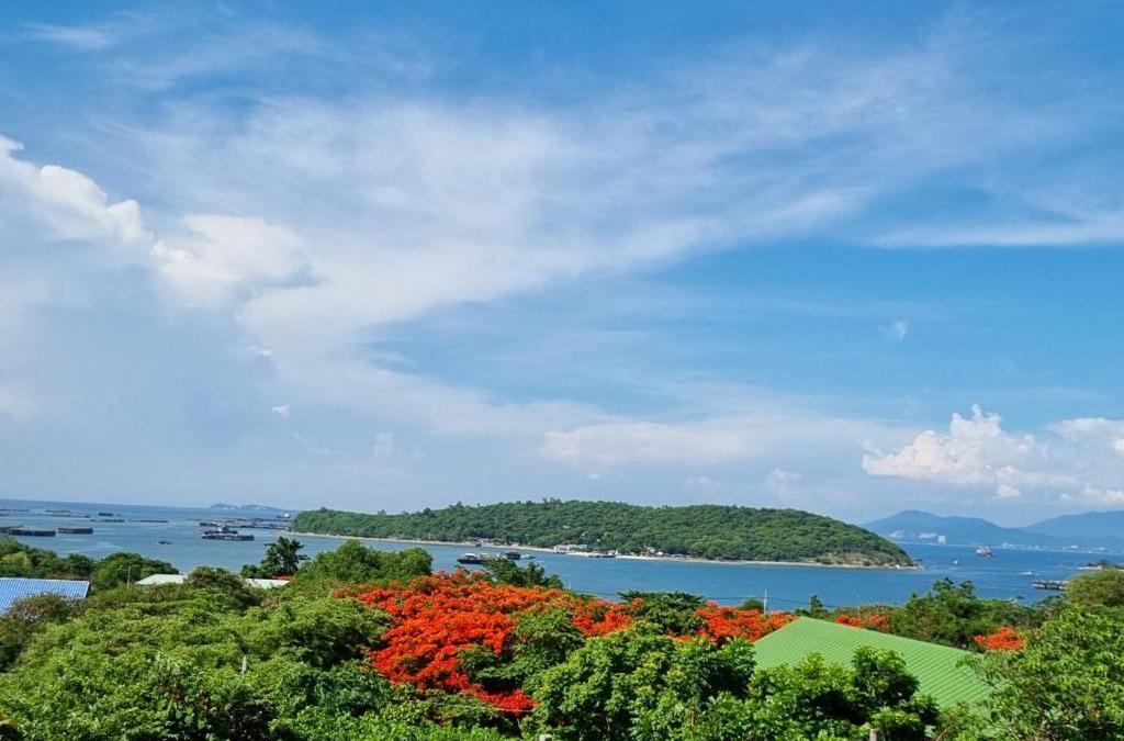 Ko Sichang Hotel | Sawasdee Sichang Resort