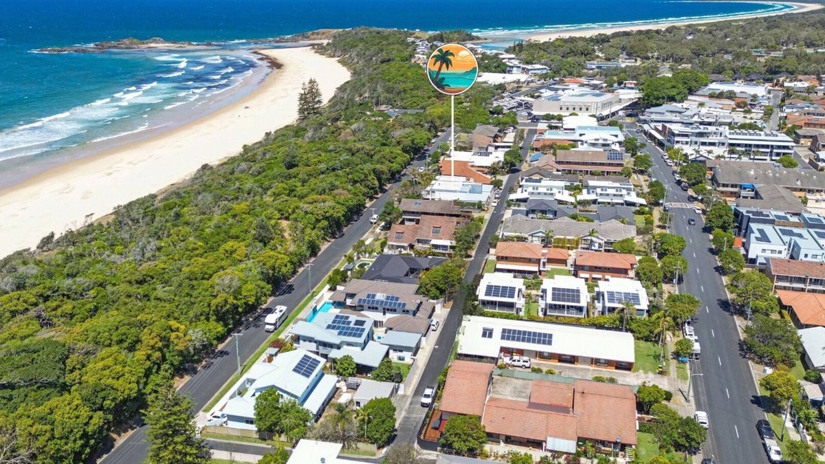 Sawtell Apartment | Sawtell Sunrise - your beachfront oasis
