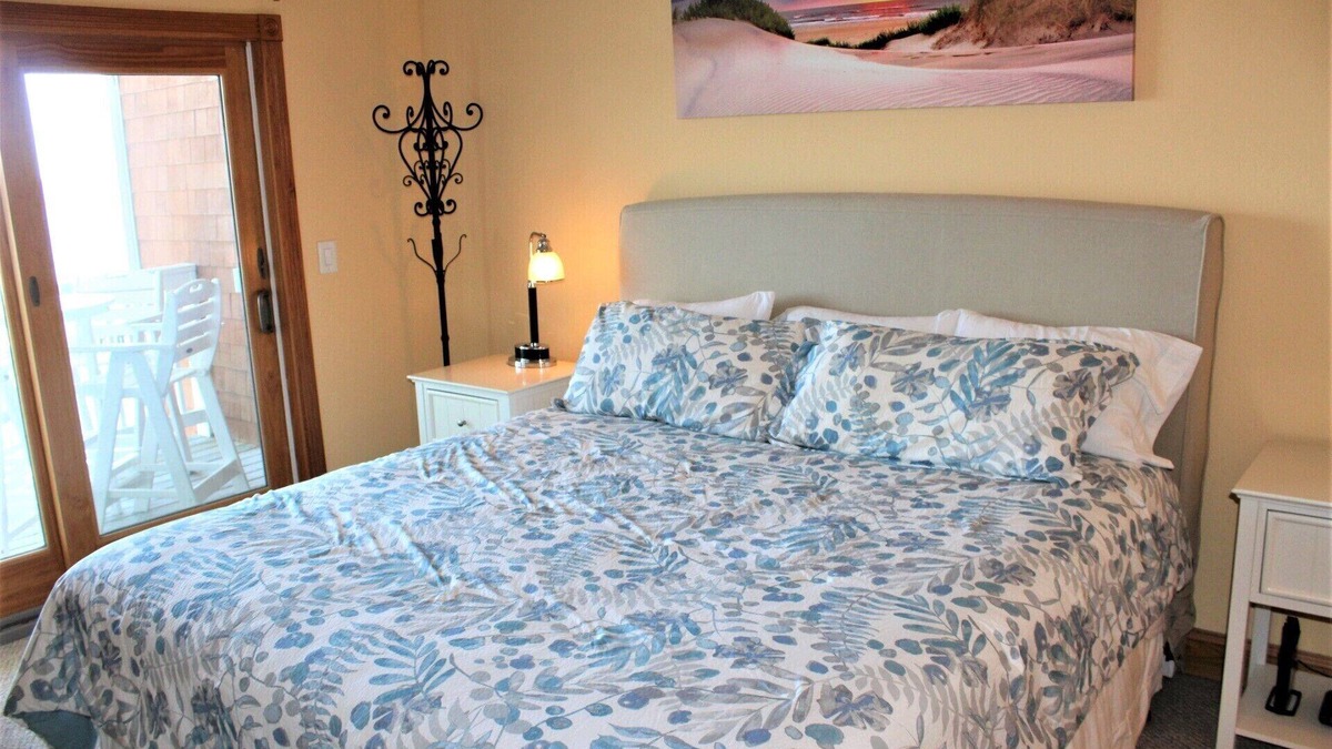 Manteo Condo | SBC1116 - Shallowbag Bay Club 1116