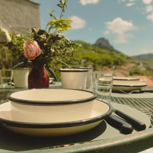 Calice Ligure Apartment | Sbilenca Sbilenchina - Charming Houses, Garden & BBQ for Climbers, MTB Lovers & Families