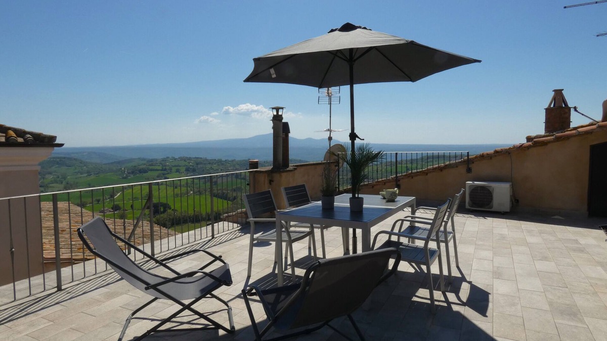 Lugnano in Teverina Apartment | Scappo in Umbria, The terrace