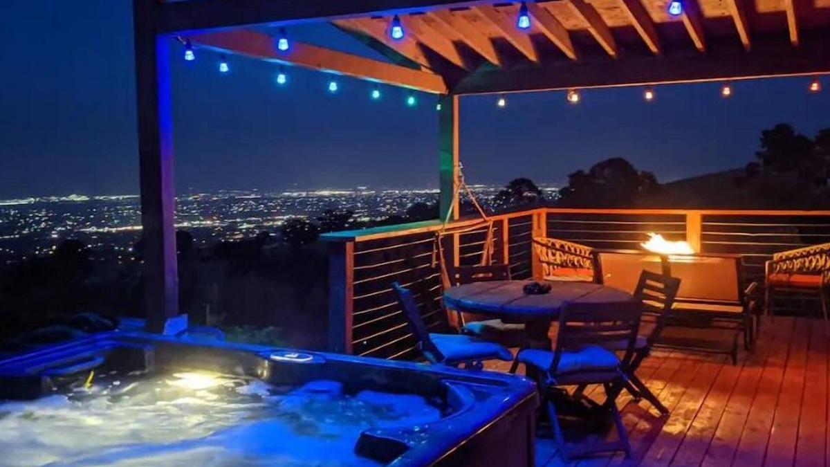 Pinon Hills Cabin | Scenic Getaway - Rustic Cabin - Mountain Ridge
