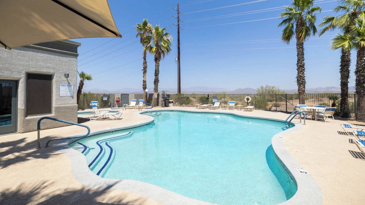 Fort McDowell Condo | Scenic Snowbird Nest w/Heated Pool and Hot Tub!