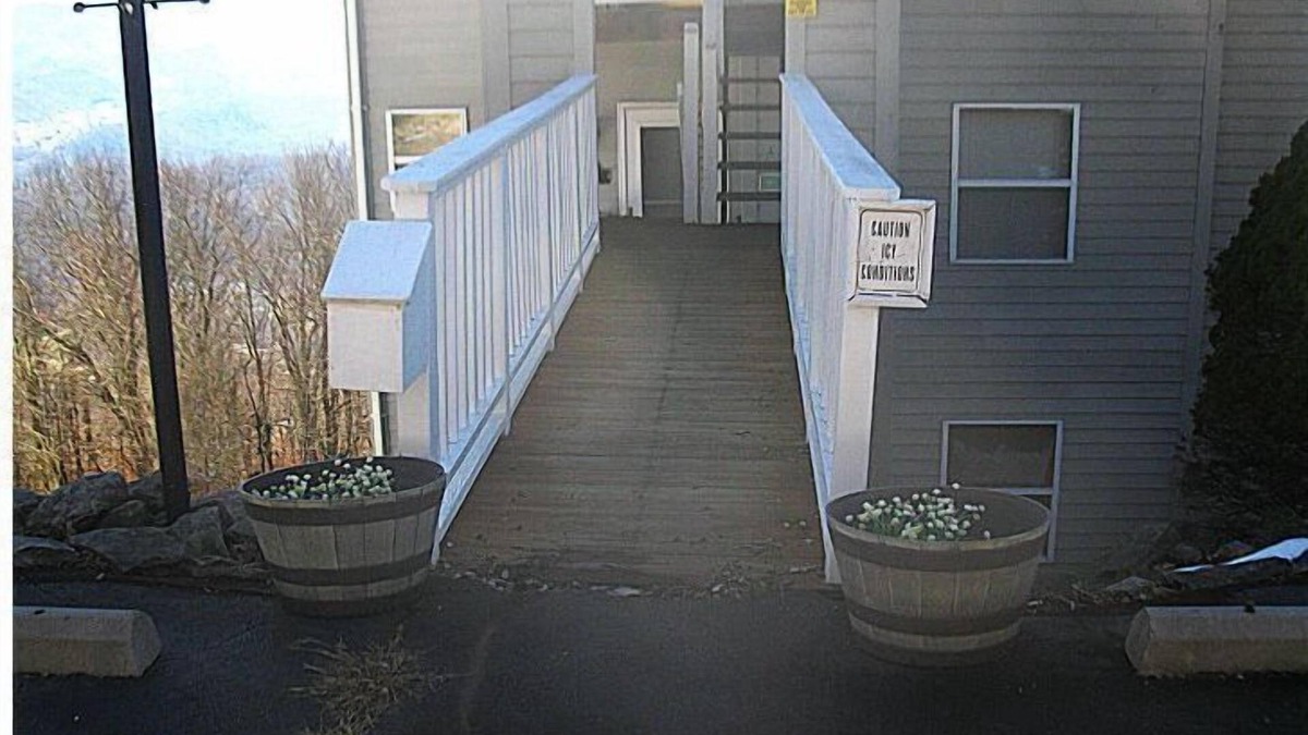 Banner Elk Condo | SCF201 Southern Exposure Unbelievable views and close to town