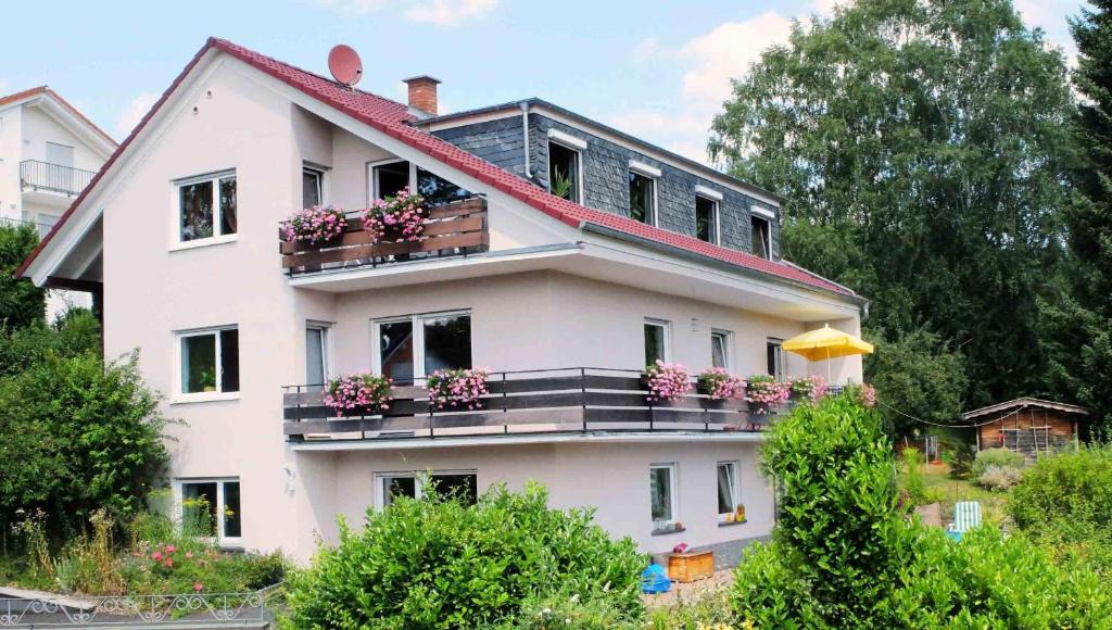 Bad Konig Apartment | Schöne Aussicht